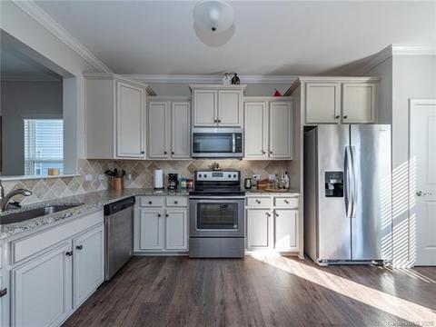 22449 Gateway Dr, Lancaster, SC 29720 photo 17
