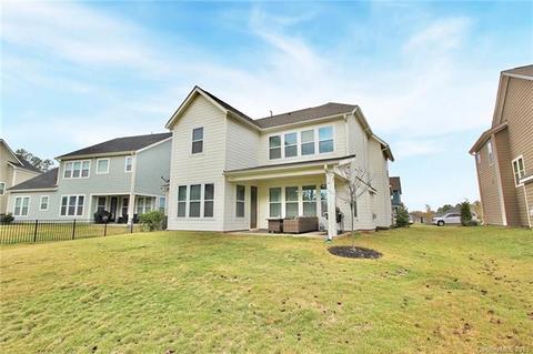 668 Daventry Ct, Clover, SC 29710 photo 5