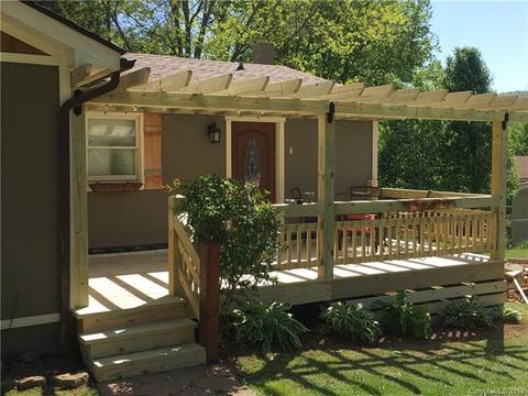 1808 Probart St, Brevard, NC 28712 photo 3