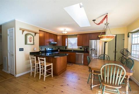 29 Meadow Crest Rd, Tryon, NC 28782 photo 16