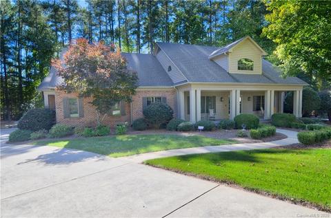 18702 Head Sail Ct, Cornelius, NC 28031 photo 1