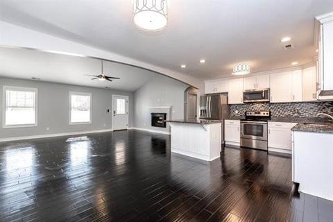 75 Linkside Ln, Hickory, NC 28601 photo 12