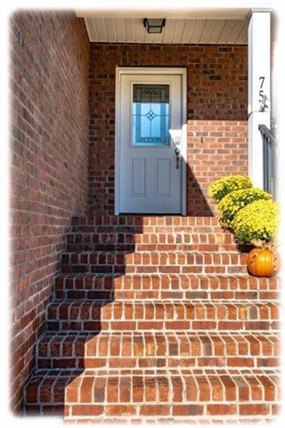 75 Linkside Ln, Hickory, NC 28601 photo 8