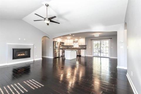 75 Linkside Ln, Hickory, NC 28601 photo 10