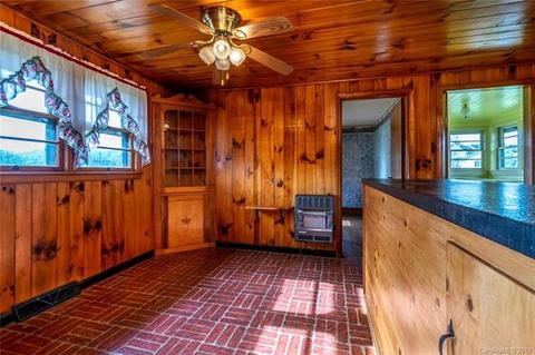 364 Eade Rd, Etowah, NC 28729 photo 7