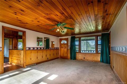 364 Eade Rd, Etowah, NC 28729 photo 6
