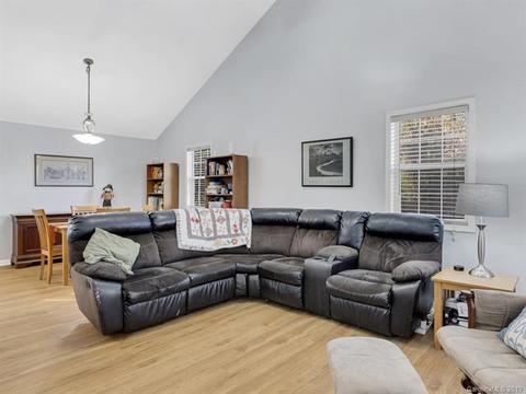 44 Mayfair Dr, Clyde, NC 28721 photo 21