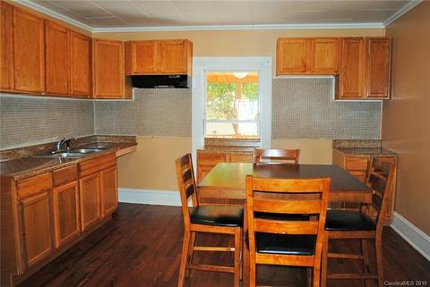 724 E Council St, Salisbury, NC 28144 photo 9