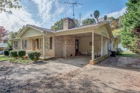 2006 Pineview Dr, Shelby, NC 28150 photo 4