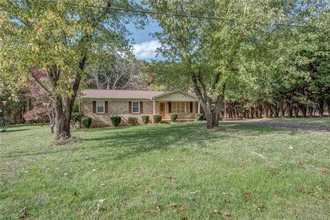 2006 Pineview Dr, Shelby, NC 28150 photo 2