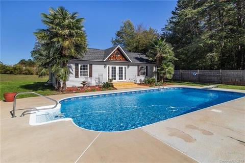 7612 Old Post Rd, Denver, NC 28037 photo 6