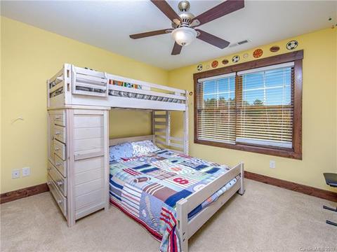 40 Ledgestone Dr, Fairview, NC 28730 photo 19