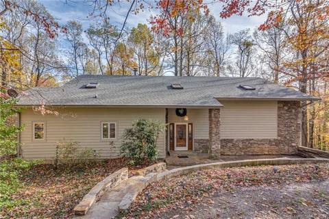 268 S Crescent Dr, Saluda, NC 28773 photo 3