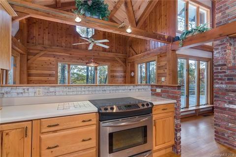 268 S Crescent Dr, Saluda, NC 28773 photo 13
