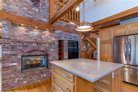 268 S Crescent Dr, Saluda, NC 28773 photo 17