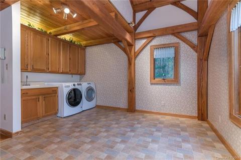 268 S Crescent Dr, Saluda, NC 28773 photo 23