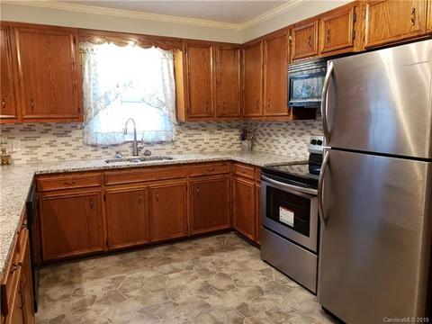 409 Autumn Dr, Monroe, NC 28112 photo 9