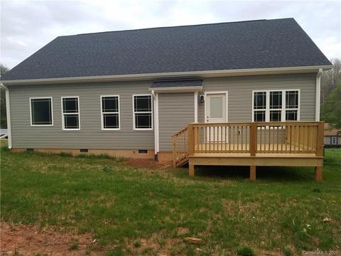 124 Brooks Dr, Stanley, NC 28164 photo 2