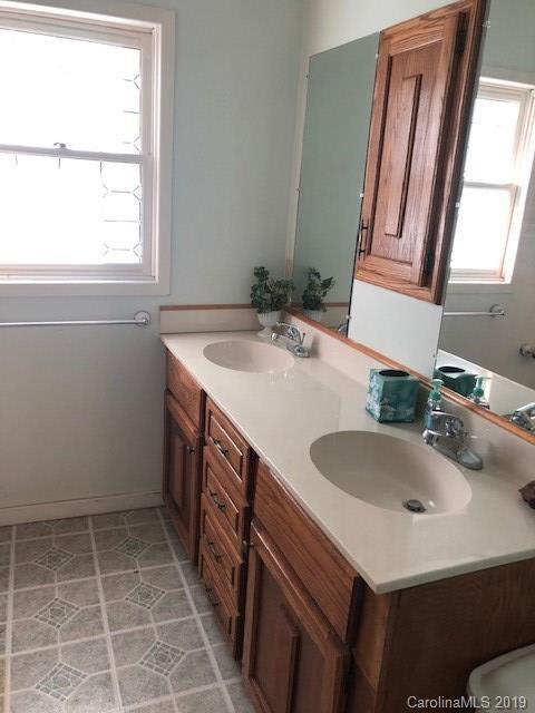 92 Cliff Buchanan Rd, Spruce Pine, NC 28777 photo 13