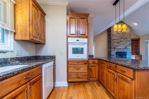 170 Towhee Trl, Tryon, NC 28782 photo 13
