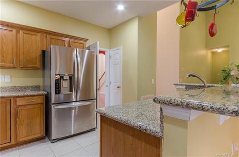 114 Lake Davidson Cir, Davidson, NC 28036 photo 4