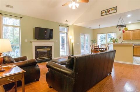 114 Lake Davidson Cir, Davidson, NC 28036 photo 8