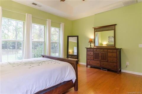 114 Lake Davidson Cir, Davidson, NC 28036 photo 12
