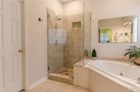 114 Lake Davidson Cir, Davidson, NC 28036 photo 15