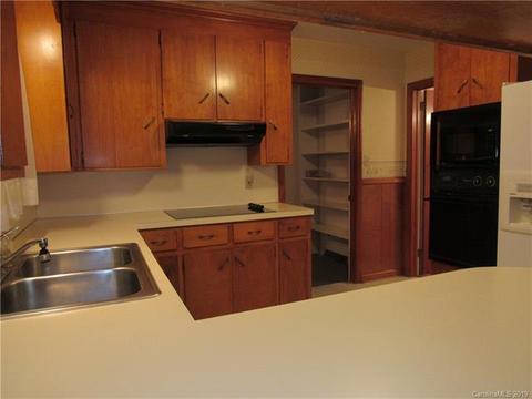 910 Oak Forest Dr, Monroe, NC 28112 photo 8