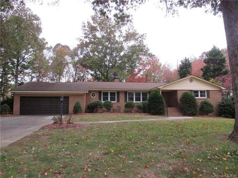 910 Oak Forest Dr, Monroe, NC 28112 photo 1