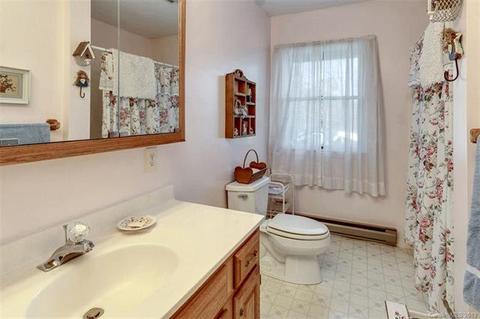 1145 Eagles Ridge Rd, Sylva, NC 28779 photo 2