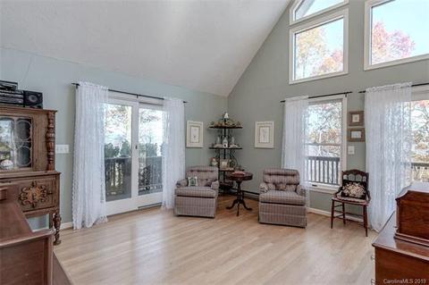 1145 Eagles Ridge Rd, Sylva, NC 28779 photo 4