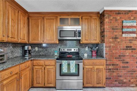 2405 Gleneagles Dr, Monroe, NC 28110 photo 10
