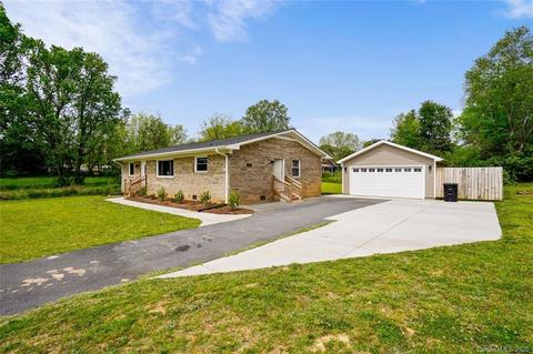 3116 Grimes St, Monroe, NC 28110 photo 3