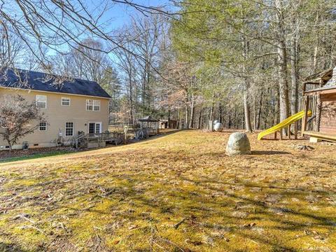 204 Hunter Knl, Marshall, NC 28753 photo 9