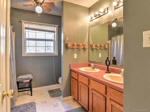 204 Hunter Knl, Marshall, NC 28753 photo 28