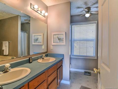 204 Hunter Knl, Marshall, NC 28753 photo 24