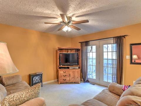 204 Hunter Knl, Marshall, NC 28753 photo 15