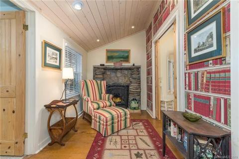 892 Pearson Falls Rd, Saluda, NC 28773 photo 15