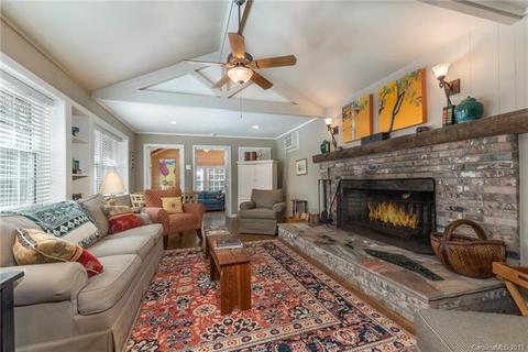 892 Pearson Falls Rd, Saluda, NC 28773 photo 5