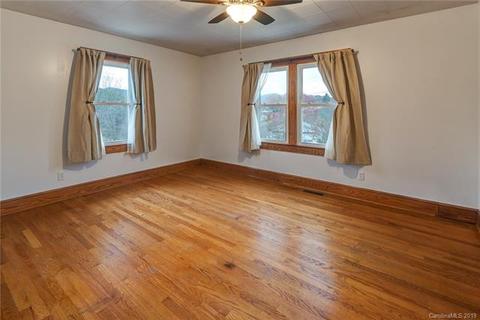 175 Hazel St, Canton, NC 28716 photo 13