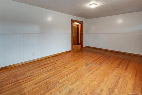 175 Hazel St, Canton, NC 28716 photo 7