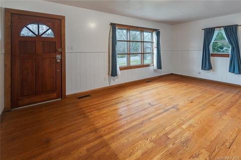 175 Hazel St, Canton, NC 28716 photo 5
