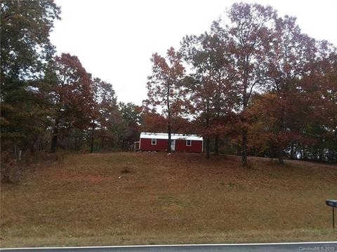 205 Pea Ridge Rd, Mill Spring, NC 28756 photo 3
