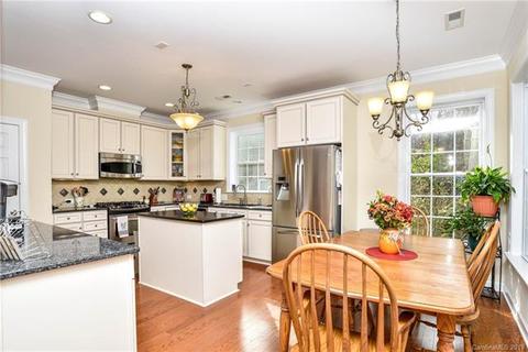 17131 Lake Path Dr, Cornelius, NC 28031 photo 6