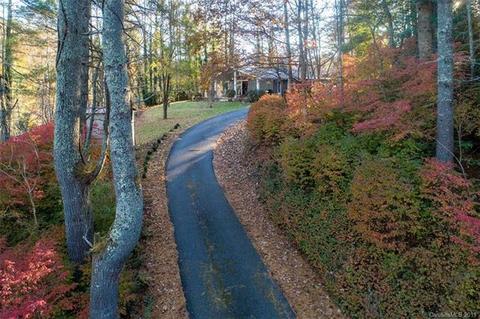 67 Riverwood Dr, Sylva, NC 28779 photo 3
