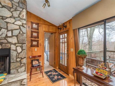 437 Bee Tree Ln, Mars Hill, NC 28754 photo 5