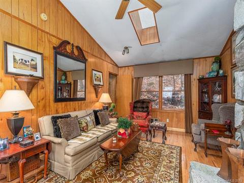 437 Bee Tree Ln, Mars Hill, NC 28754 photo 6