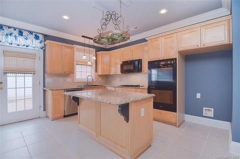 235 Twain Ave, Davidson, NC 28036 photo 5
