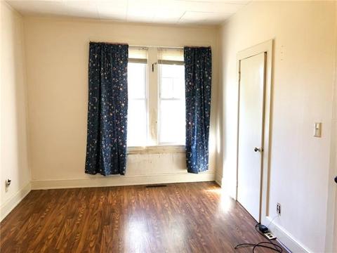 417 6th St SW, Conover, NC 28613 photo 7